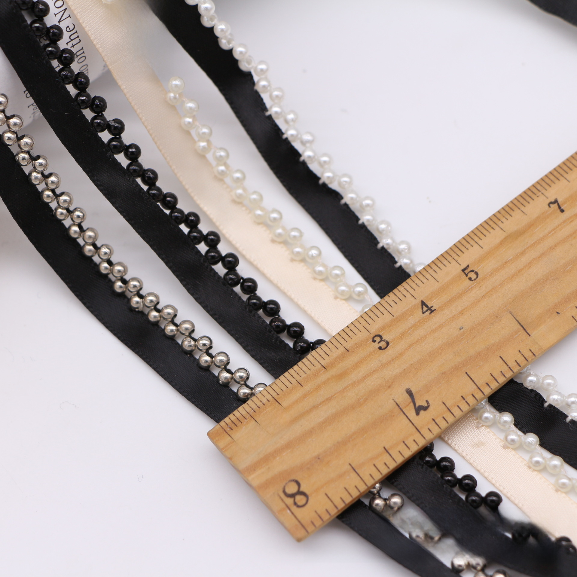 1cm Black and White Pearl Handmade Beads Delived Costume Bags…