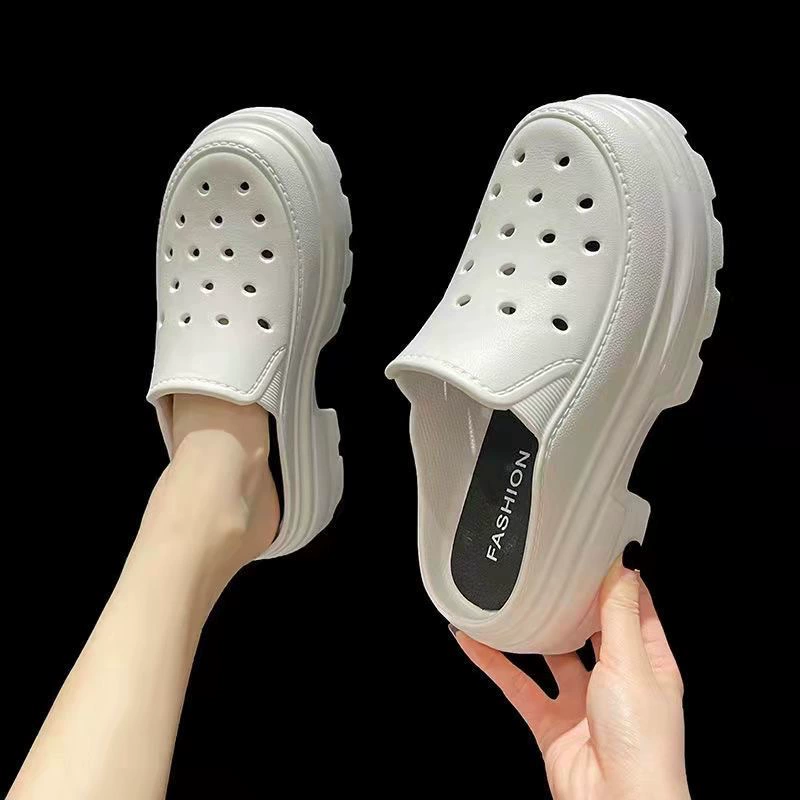 Женская обувь Croc Shoes, новая летняя верхняя одежда в корейском стиле, туфли на платформе на толстой подошве, тапочки, пляжная обувь Baotou Half Support