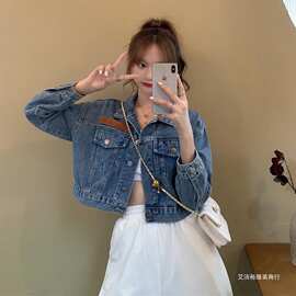 春季2025年新款Chic设计感港味短外套复古ins长袖短款牛仔上衣女