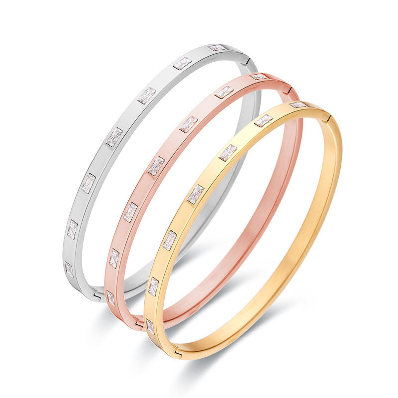14g Weight 0.03µm Gold Plating Thickness PVD Coated Gold Plating Process PVD Coated Real Gold Plated Solid Color Stainless Steel Streetwear Waterproof Non Tarnish Bangle