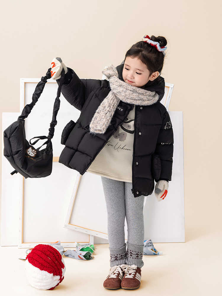 Bolsos para niñas nubes de vello de mano chaqueta de algodón ligera caliente no corra ropa de algodón infantil 2025 nuevo invierno engrosado