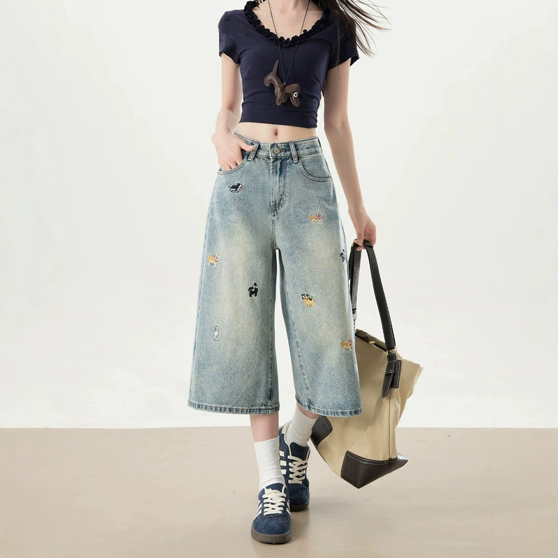 Cute and Sweet Cool Style Embroidered Low-Waist Cropped Jeans for Women, Summer Style, Not Tight on the Legs, Slimming and Height-Enhancing Wide-Leg Pants