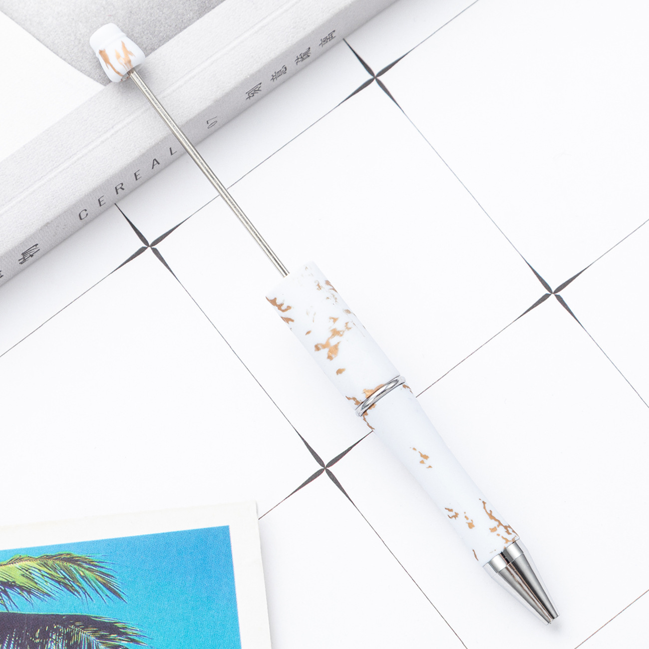 Diy plástico creativo mano de leopardo flor de cuentas al por mayor de alto valor de impresión plástico cuentas