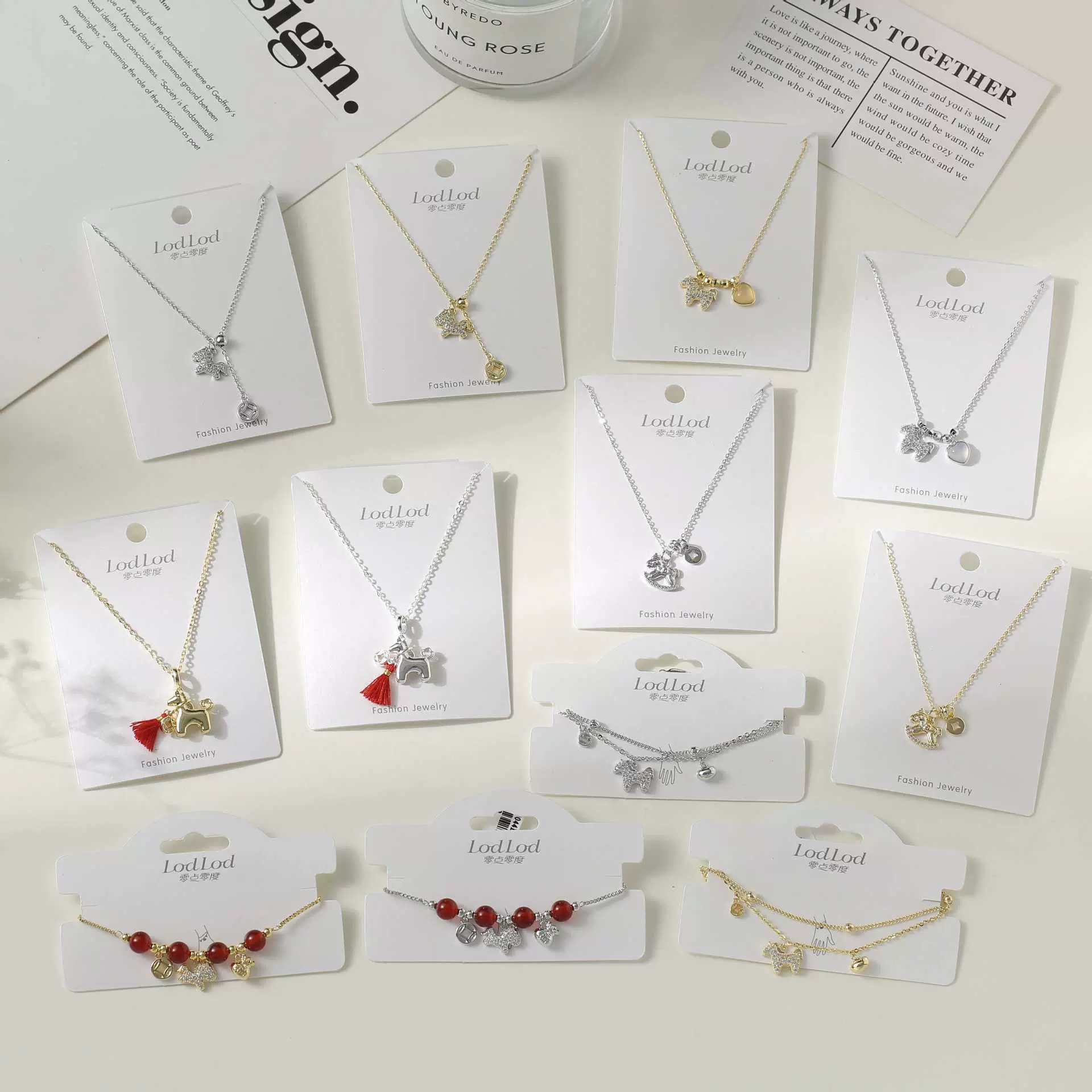 原创设计小马项链女小众轻奢个性日常穿搭环保电镀门店批发