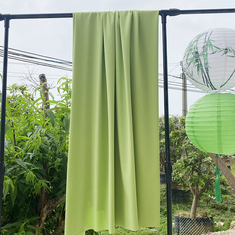 Cortina de estilo chino clásico, diseño de caligrafía y paisaje, ideal para interiores o fondos decorativos