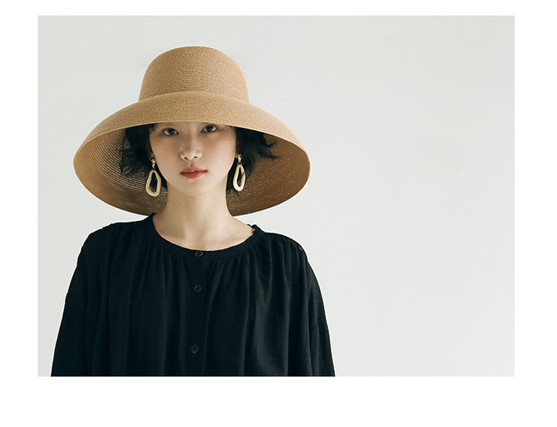 Women's Elegant Streetwear Stripe Wide Eaves Sun Hat Straw Hat display picture 3