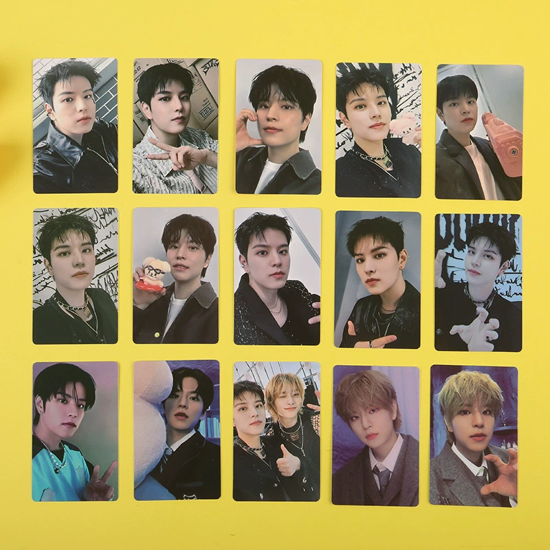 Картка малого размера (STRAY KIDS) ATE World Tour Seoul Collection, 5.4×8.6 см, коллекционные варианты
