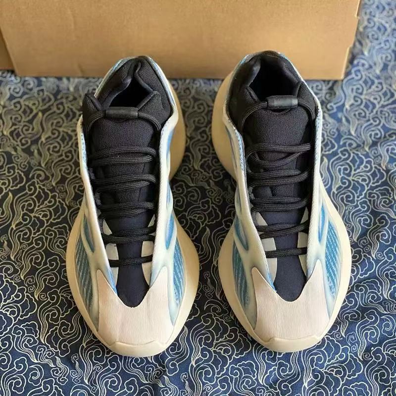 Coconut Shoes 700V3 Putian Men's Shoes V2 Thick-Soled Casual Dad Shoes Men's Women's Black Warrior Luminous Sports Running Shoes