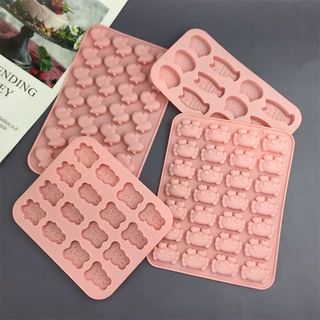 DIY萌宠动物水豚螃蟹小鱼猫咪小熊小兔饼干硅胶模具甜品巧克力模