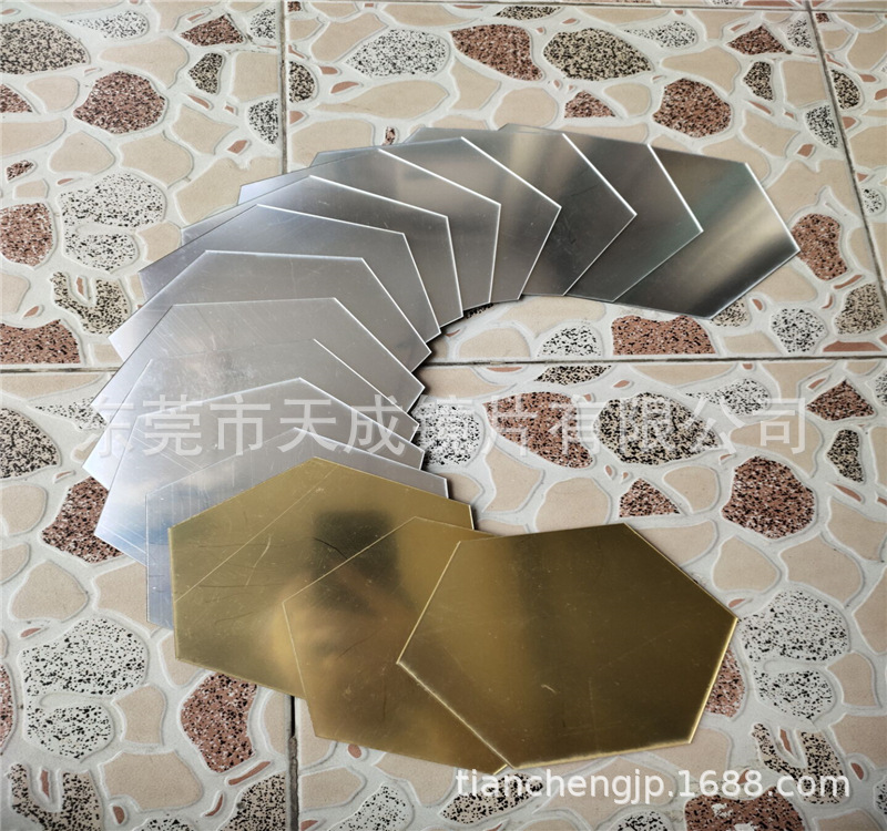 厂家销售儿童玩具镜片 玩具包装镜片 装饰镜片亚克力材质