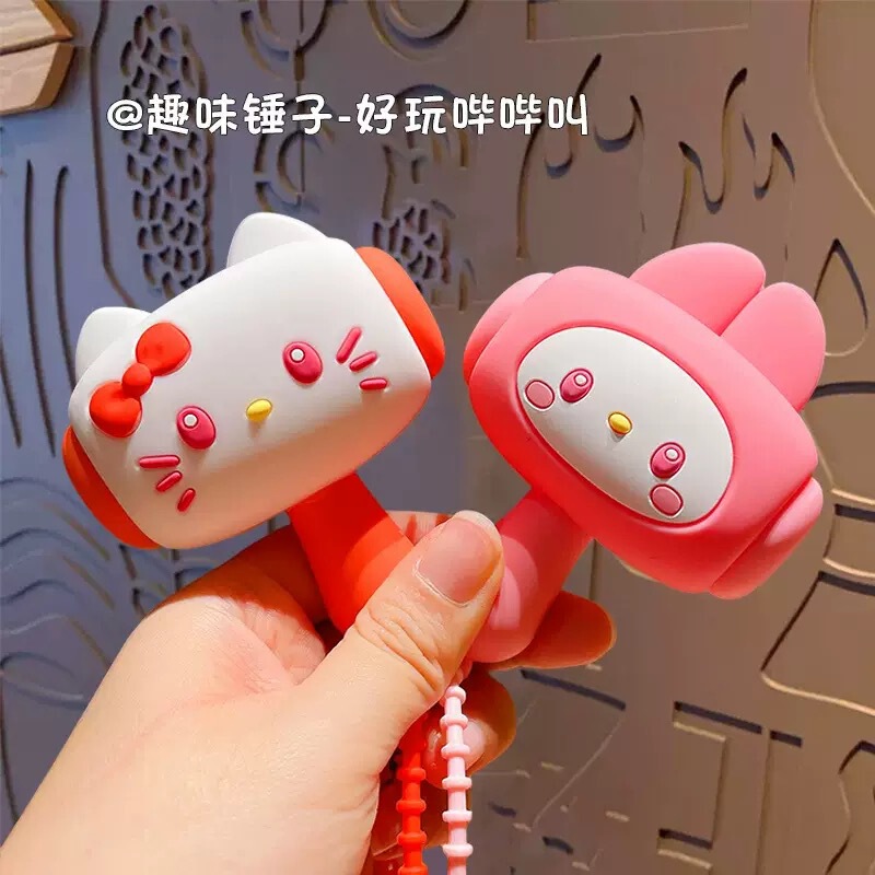 Creative little animal squeaking hammer keychain pendant, cute stress-relief sound-making backpack toy small accessory wholesale Creative little animal squeaking hammer keychain pendant, cute stress-relief sound-making backpack toy small accessory wholesale