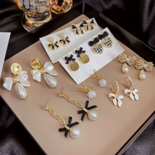 �y�ins�L�p��С�������Y����朗l�����ᔎ׺�С����K���h���