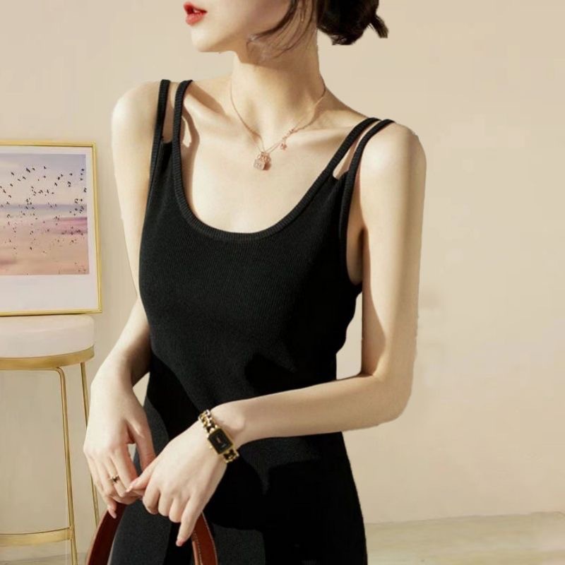 Summer solid color dress