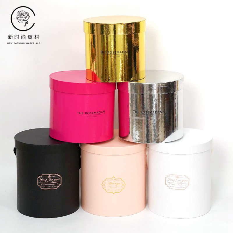 草莓熊抱抱桶套三花桶套二花盒气球圆桶鲜花花束包装盒插花桶花篮