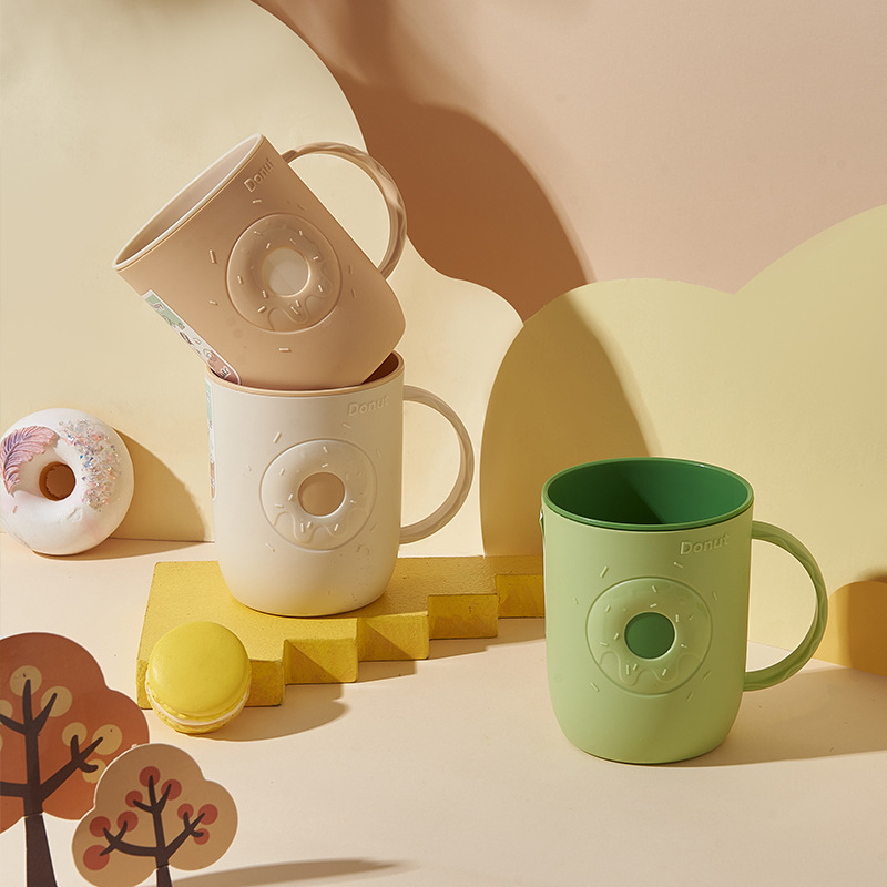 Large-capacity Plastic Cup With A Couple's Design, Creative Donut-shaped Wash Household Mouthwash Toothbrush Cup, Dental_voghion.com