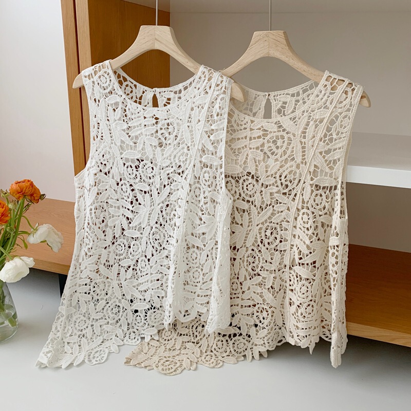 Summer Pure Cotton Crochet Hollow-Out Fashion Vest for Women, Korean Style, Simple and Versatile, Asymmetrical, Stylish Design, Outerwear Summer Pure Cotton Crochet Hollow-Out Fashion Vest for Women, Korean Style, Simple and Versatile, Asymmetrical, Stylish Design, Outerwear