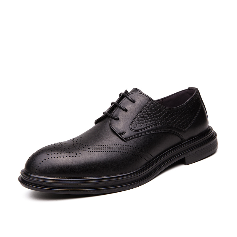 2025 zapatos de cuero para hombres de boda traje de novio negocios británico punta barro peluquería tallada zapatos casuales para hombres