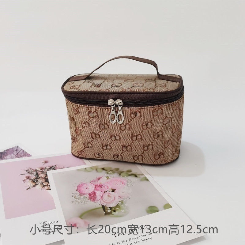 ネット赤化粧バッグ大容量新型ins風超火携帯女性旅行はシンプルな洗面バッグ収納袋を持っている|undefined