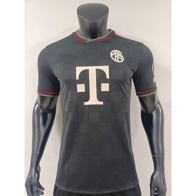 2526 新サッカーユニフォームクラブカッププレーヤーのためのレアルマドリードマイアミバイエルンジャージ工場直接販売卸売ドロップシッピング|undefined