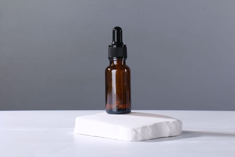 新款滴管精油瓶便捷式避光精华液化妆品分装小样瓶玻璃空瓶批发|undefined