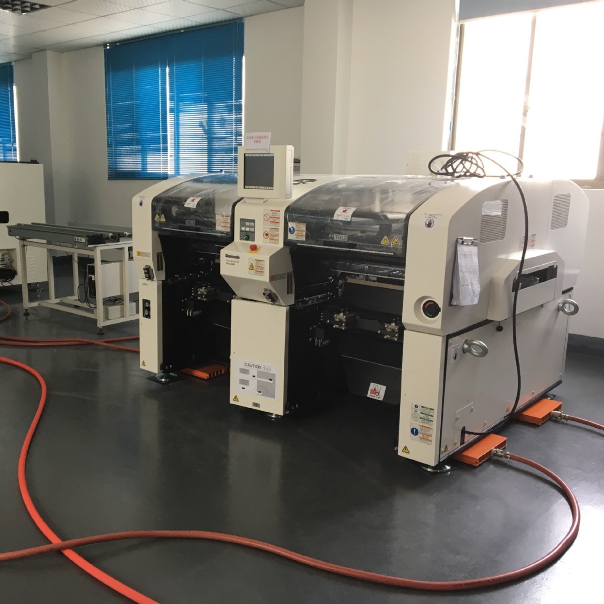 气垫车、气浮平台、气浮车、气浮搬运车、航天气浮系统、气垫搬运