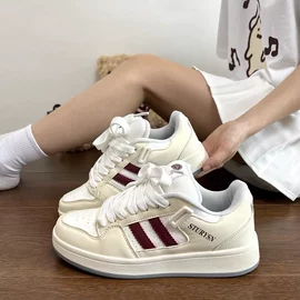 女式休闲单鞋;女式板鞋;女式运动单鞋