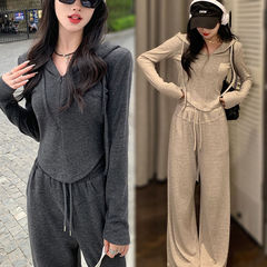 初秋显瘦时髦休闲女春秋冬连帽修身上衣阔腿裤宽松运动服两件套装