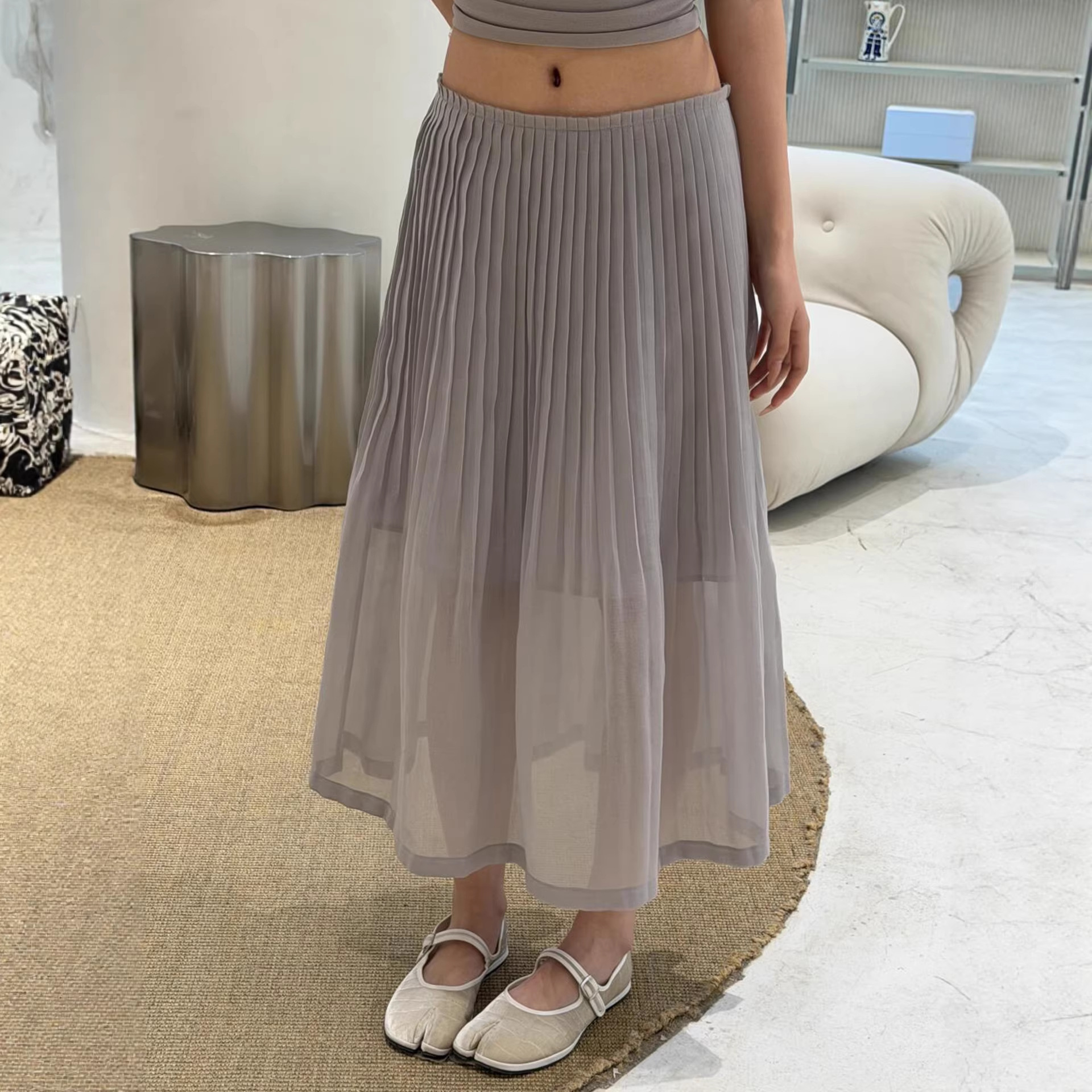 现货amomento百褶半身裙女 摸摸头春夏轻薄透视短裙修身压褶衬衫
