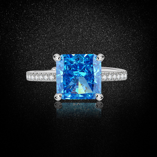 European and American 3 carat ice flower cut aquamarine ring for women, large sugar cube high-end high-carbon diamond green zircon colored gemstone ring