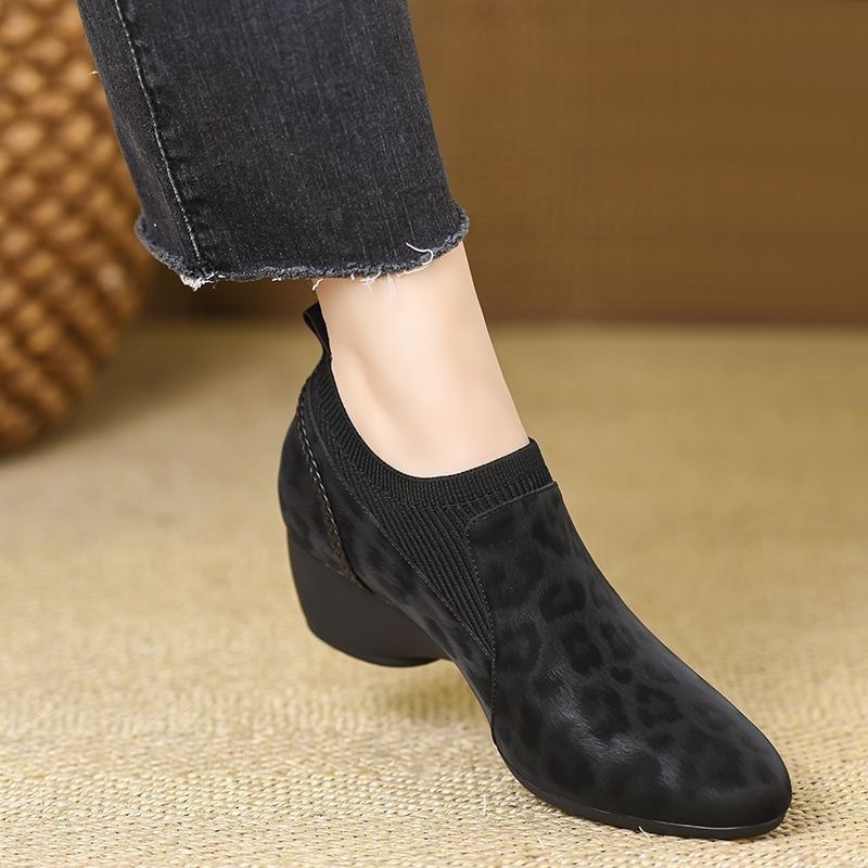 2026 primavera y verano retro tejido empalmado leopardo profundo zapatos de cabeza metálica damas zapatos de moda de talón grueso temperamento