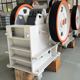 破碎机;水力选矿设备;筛分设备