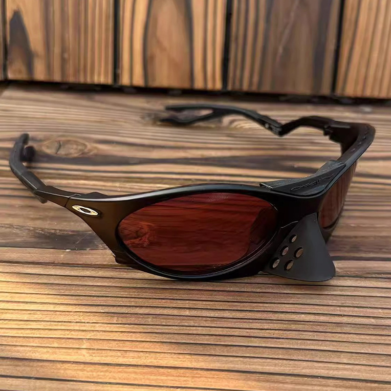 Outdoor Personalized Sports Glasses for Mountaineering, Cycling, Street Driving for Men and Women, Sea Fishing, and Polarized Lenses
