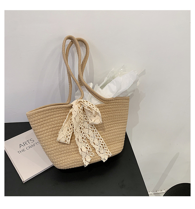 Fashion One-shoulder Portable Straw Bag display picture 2