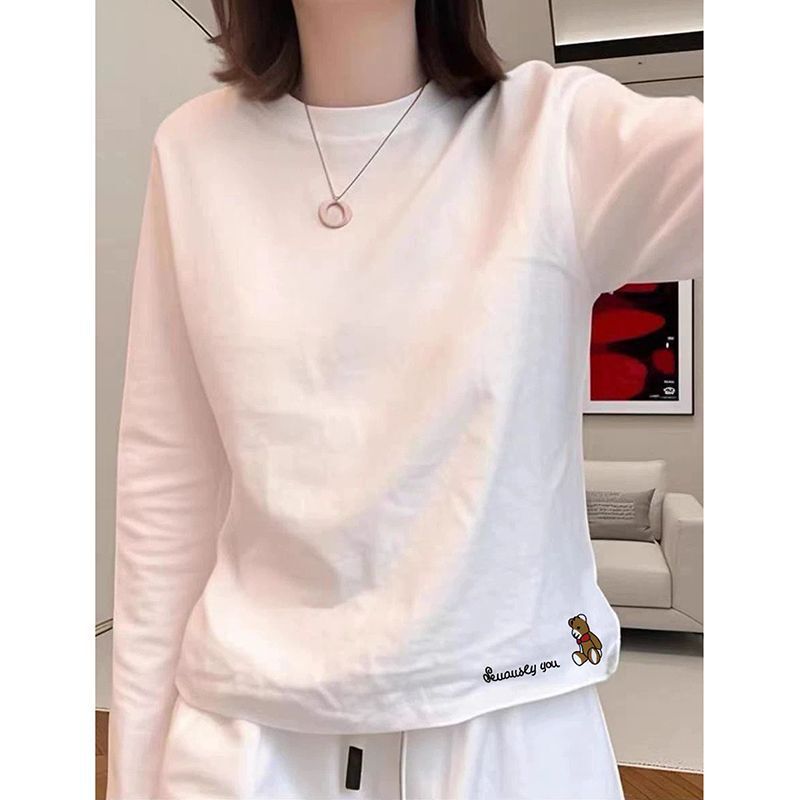 White Round-Neck Long-Sleeve T-Shirt for Women, Autumn/Winter 2026 New Trendy Style, Stylish Base Layer Top White Round-Neck Long-Sleeve T-Shirt for Women, Autumn/Winter 2026 New Trendy Style, Stylish Base Layer Top