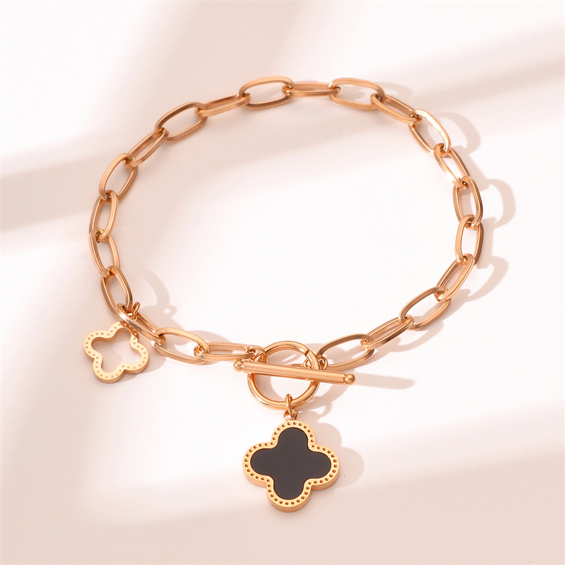 Nueva pulsera de acero de titanio de Sansheng III cuatro hojas mujeres no se desvanecen la línea de moda coreana pulsera de acero de titanio joyería