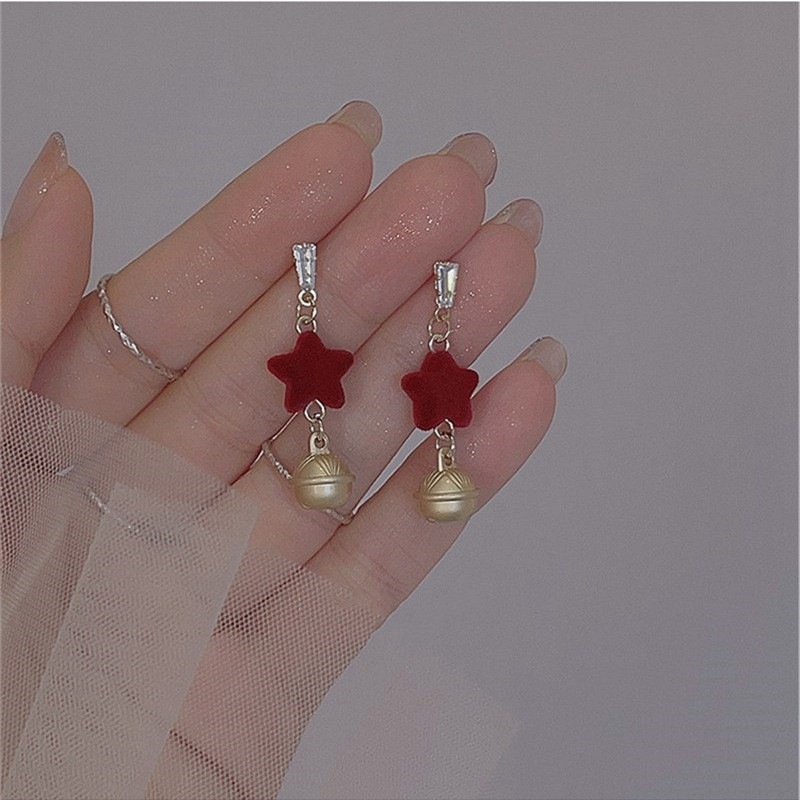 Brincos de nicho de pentagrama de veludo vermelho de ano novo, brincos de agulha de prata de alta qualidade Feeling Bell para mulheres_voghion.com