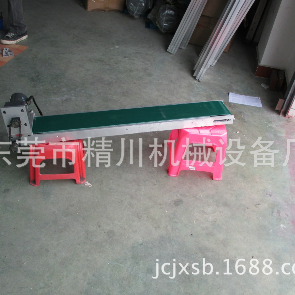 С�ʹ��ͻ� ΢������  С����ˮ��