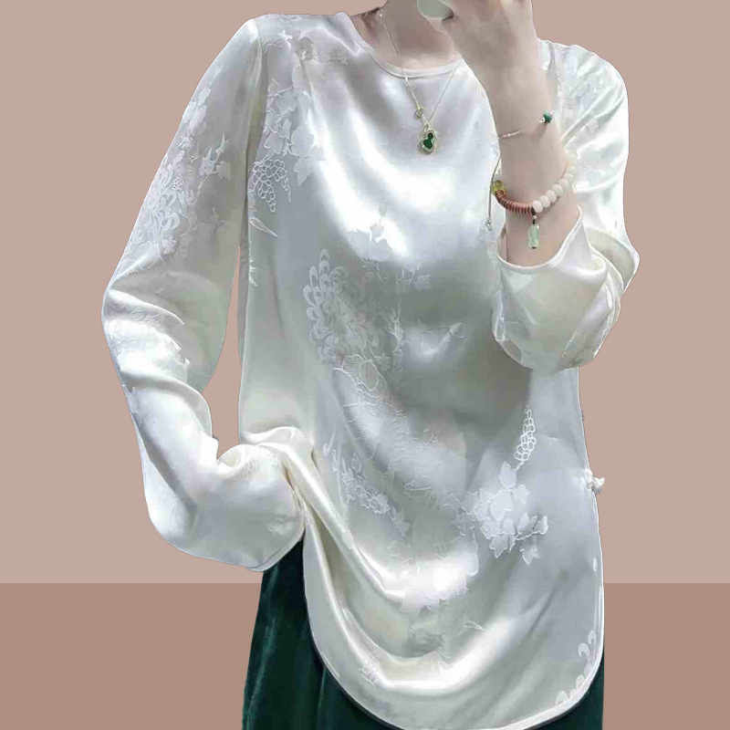 中国風ボトリングシャツ 2025 夏の新女性の新しい中国風シャツルーズな大きいサイズのジャカード中国風トップ|undefined