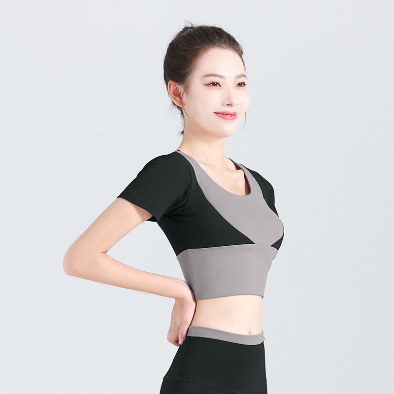 Juyitang color matching ombligo de manga corta deportes fitness top de secado rápido sin desgaste sujetador de yoga apretado de manga corta de las mujeres