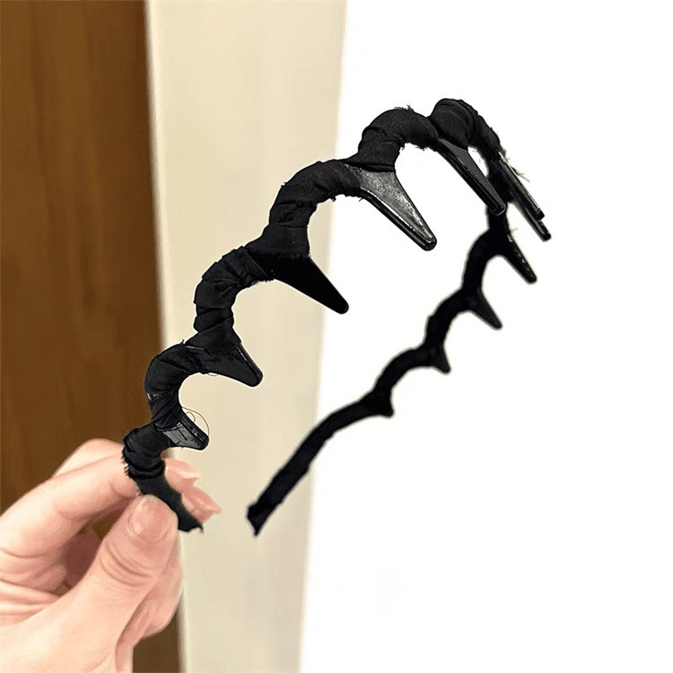 波型ヘアバンド レディース 新作 高級 洗顔用 レジン製 ヘアクリップ 高頭囲用 ヘアバンド 髪の整理ツール|undefined