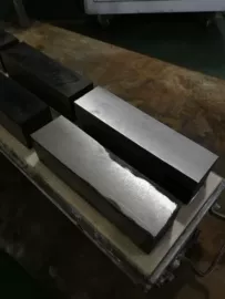 电子陶瓷材料;永磁材料;电磁铁