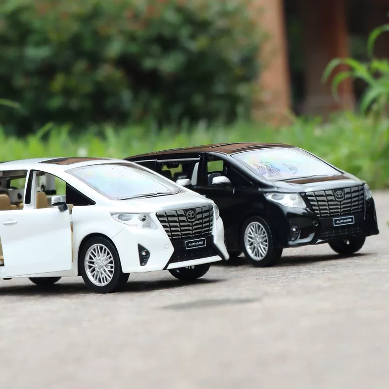 Toyota, воин, металлический автобус, игрушка с подсветкой и музыкой, транспорт, масштаб 1:32