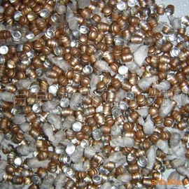 道路减速设备;防撞设施;路障