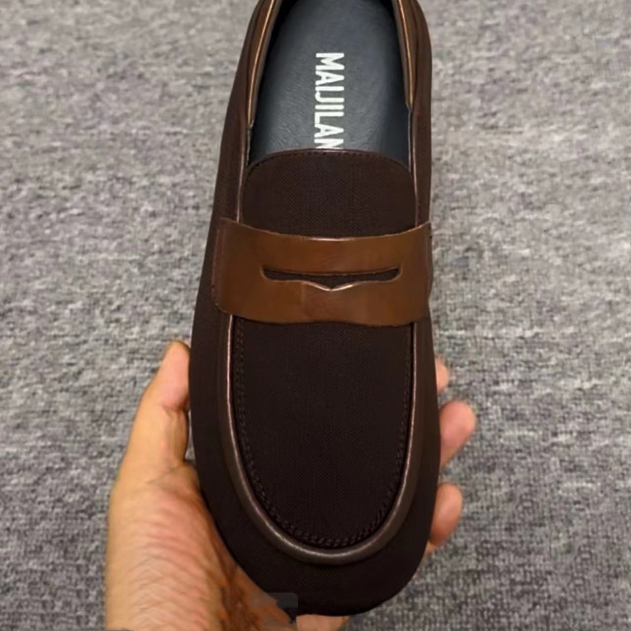 7759-7广州正品2024春季新款男鞋飞织歪头男鞋超轻超软超级舒适