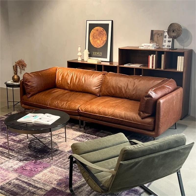 Vintage Oil Wax Genuine Leather Sofa for Living Room, Hug Embrace Double Furniture, Three-Seater Leather Art for Small Spaces