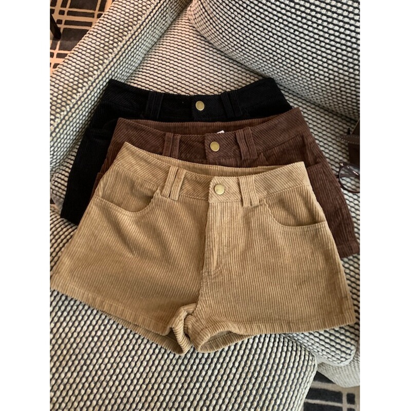 Medela Sweet and Spicy Corduroy Casual Shorts for Women, Suitable for Slightly Plump Figures, Spring and Autumn High-Waisted, Hip-Hugging Boot Shorts, Straight A-Line Pants