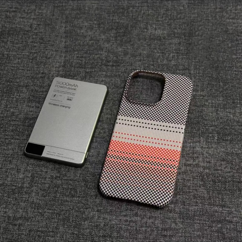 适用iPhone18Promax凯夫拉纹磁吸手机壳苹果17碳纤维纹半包保护套