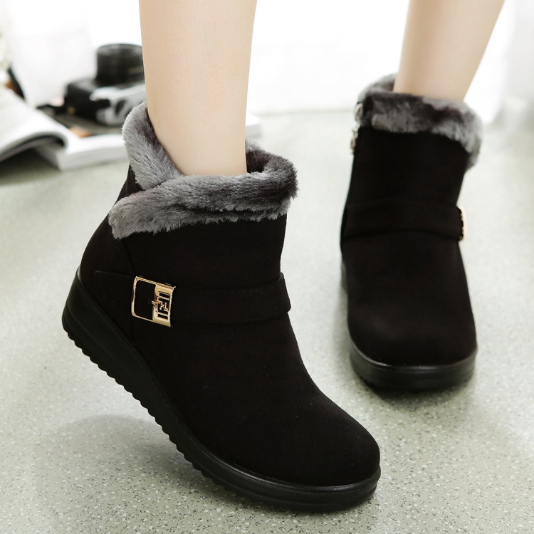 Beijing cloth slippers
