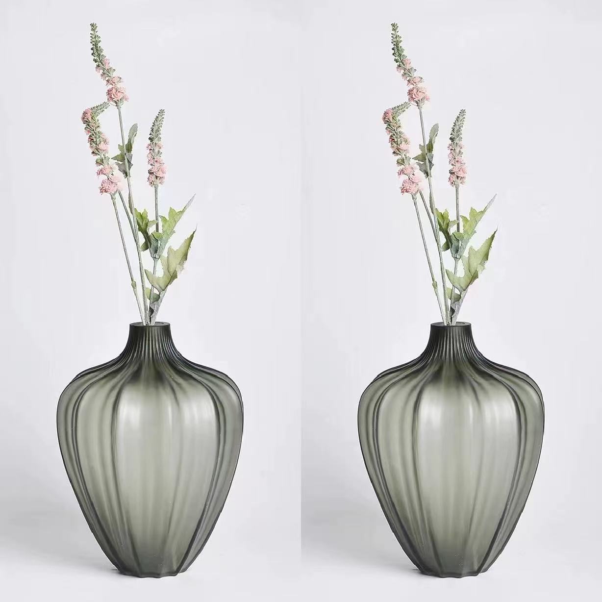 Vaso de vidrio minimalista nórdico ilustración de escritorio creativo Vaso de sala de estar dormitorio entrada de piso gran adornos de vasijas