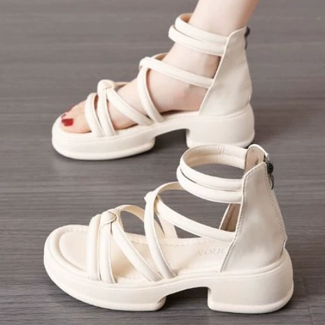 Женские сандалии на толстой подошве, лето 2025, новая женская обувь, повседневная пляжная обувь, римские сандалии с открытым носком для женщин, которые можно носить на улице